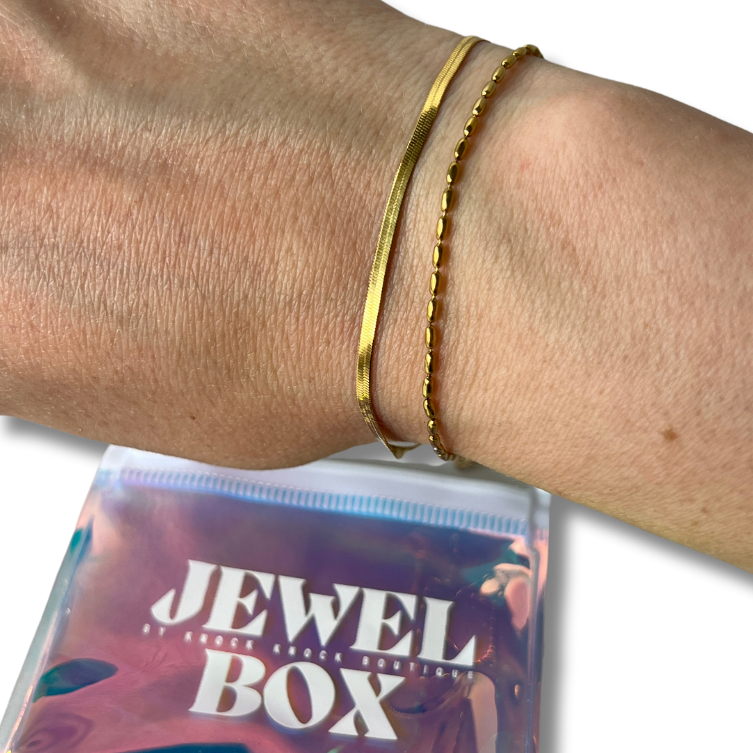 Jewel Box: The Trendsetter