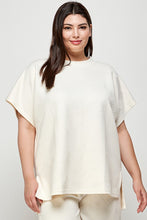 Load image into Gallery viewer, Geo Ribbed Cropped Sleeve Top - Creme
