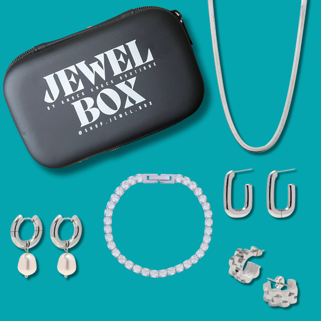 Jewel Box: The Socialite