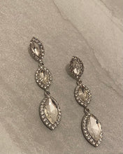 Load image into Gallery viewer, Oval Drop Earrings
