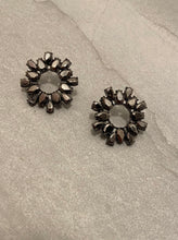 Load image into Gallery viewer, Crystal Wreath Earrings
