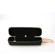 Load image into Gallery viewer, Hand Held Retro Phone Wristlet
