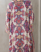 Load image into Gallery viewer, Kaleidoscope Floral Print Open Front Boho Wrap
