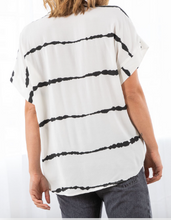 Load image into Gallery viewer, Printed Stripe Short Sleeve Top
