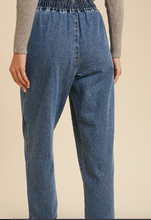 Load image into Gallery viewer, Relaxed Denim Pants - Denim
