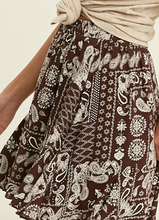 Load image into Gallery viewer, Paisley Mini Lined Skirt - Wine
